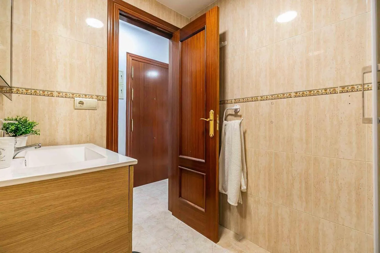 Consistorial Fuengirola Beach 公寓